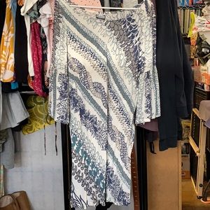 Manuhealii Long sleeve dress